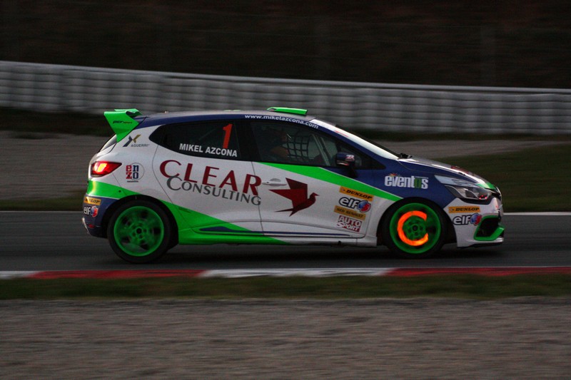 Gran final de temporada de Mikel Azcona en Montmeló